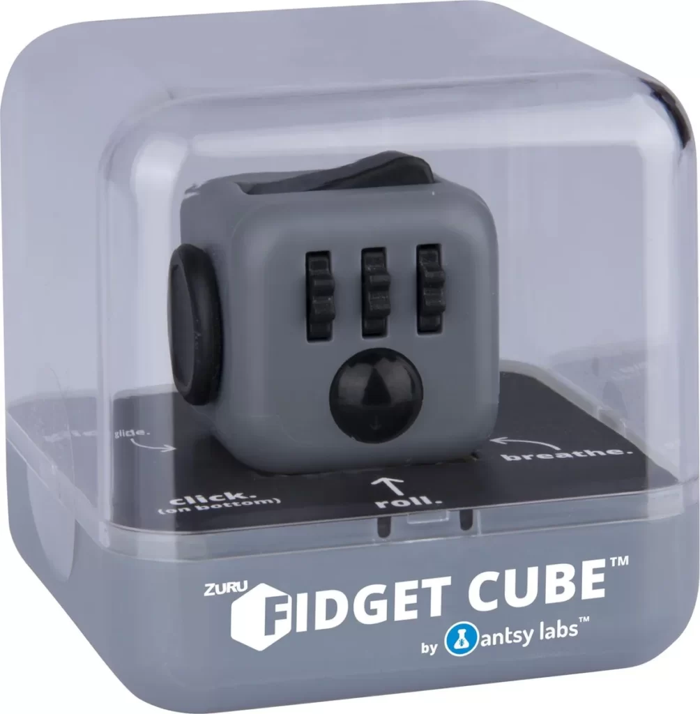 Fidget Cube, een leuke kantoor gadget!